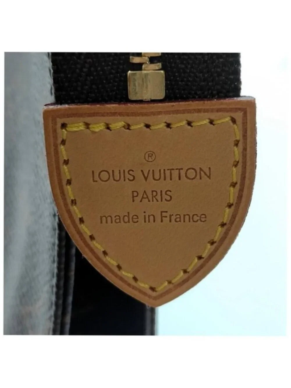 Authentic Louis Vuitton Monogram Toiletry Pouch 26 Cosmetic Pouch